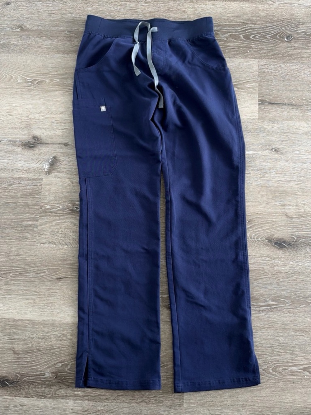 Figs navy blue scrub pants